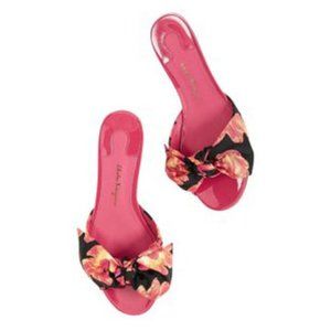 Salvatore Ferragamo Chianni aubergine Sandals